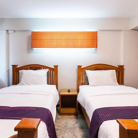 Go Inn Khaosan Road1 โกอินน์ ตรอกข้าวสาร1 Bangkok Kültér fotó